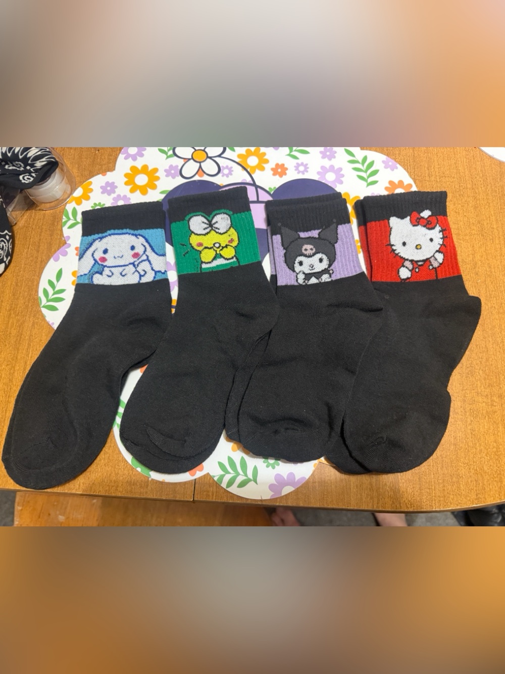 NWOT Lot of 4 Hello Kitty Socks